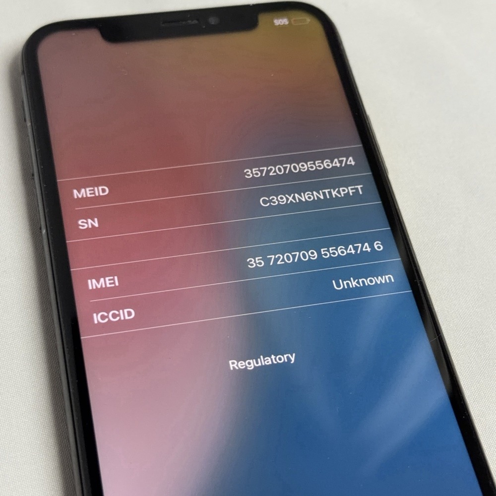 Apple iPhone XS Space Gray 256GB Factory Unlocked 73% Health - Good Condition - Picture 9 of 13